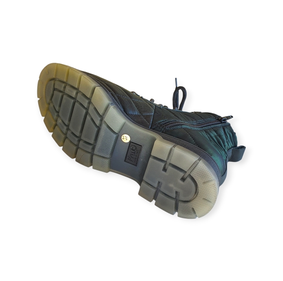 5832 Detroit bottiglia